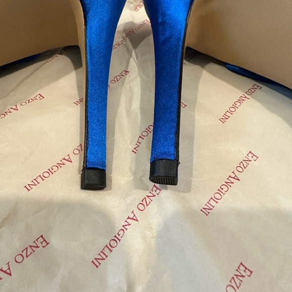 NEW Enzo Angioloni Blue Satin With Pearl & Crystal Open Toe Stiletto. - Picture 6 of 8
